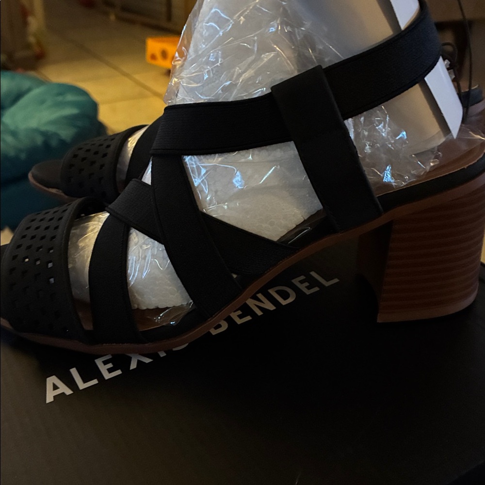 Alexis Bendel Black Women's Sandals